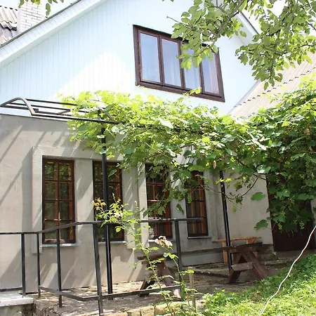 Casa de hóspedes Goryanka 2*